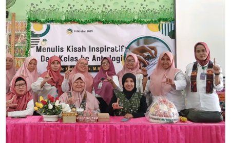 Menulis Kisah Inspiratif di SDN Kragan