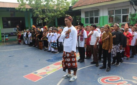 PERINGATAN HARI SUMPAH PEMUDA SD NEGERI CANDI