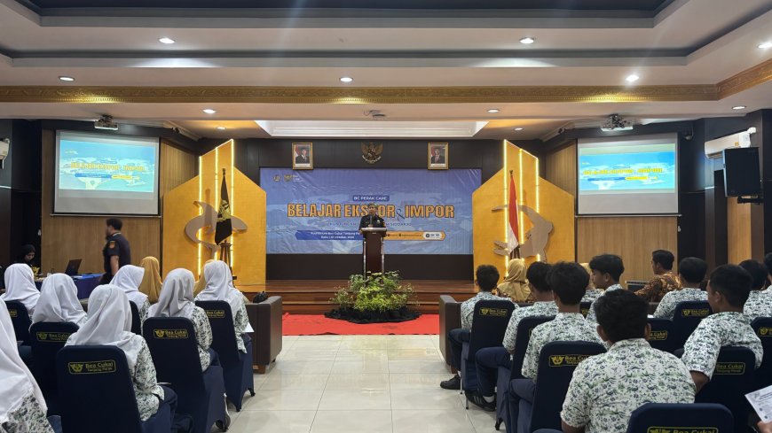 Kunjungan Edukasi SMP Al Muslim di Kantor Bea Cukai Tanjung Perak