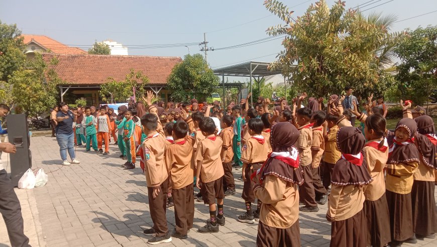 Jum'at Sehat SDN Banjarsari: Senam Ceria Bersama KFC