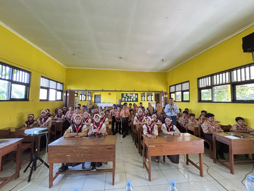 Membangun Generasi Kreatif dan Mandiri Melalui Program Digital Studentpreneur SDN Kalimati 1