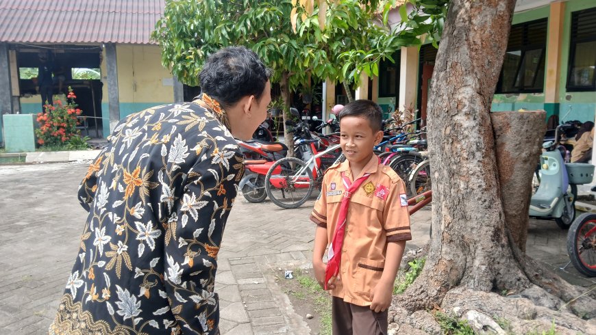 Menumbuhkan Jiwa Wirausaha Digital Sejak Dini di SDN Kedungbocok