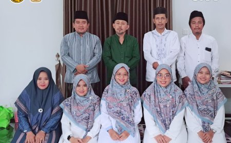 Penandatanganan dan Pengesahan Syahadah Khotam Setoran Sanad Bil Ghoib 30 Juz Guru Tahfidh SMP Bilie