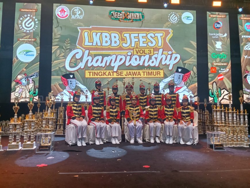 Tim Paskibra SD Negeri Candi Raih Juara 1 Madya di LKBB JFEST Vol.
