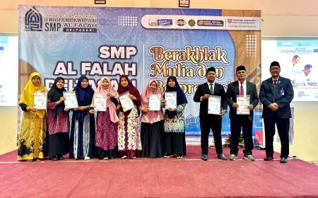 Guru SMP Al Falah Deltasari Adu Inovasi Lewat Karya Tulis di Momen HGN 2025