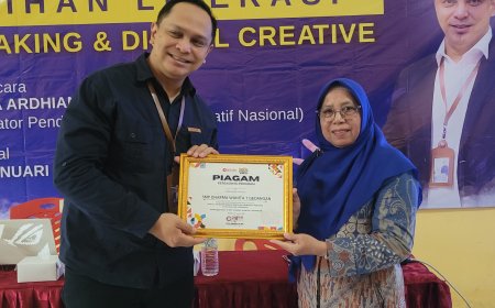 SMP Dharma Wanita 1 Gedangan Gelar Kegiatan Digital Studentpreneur