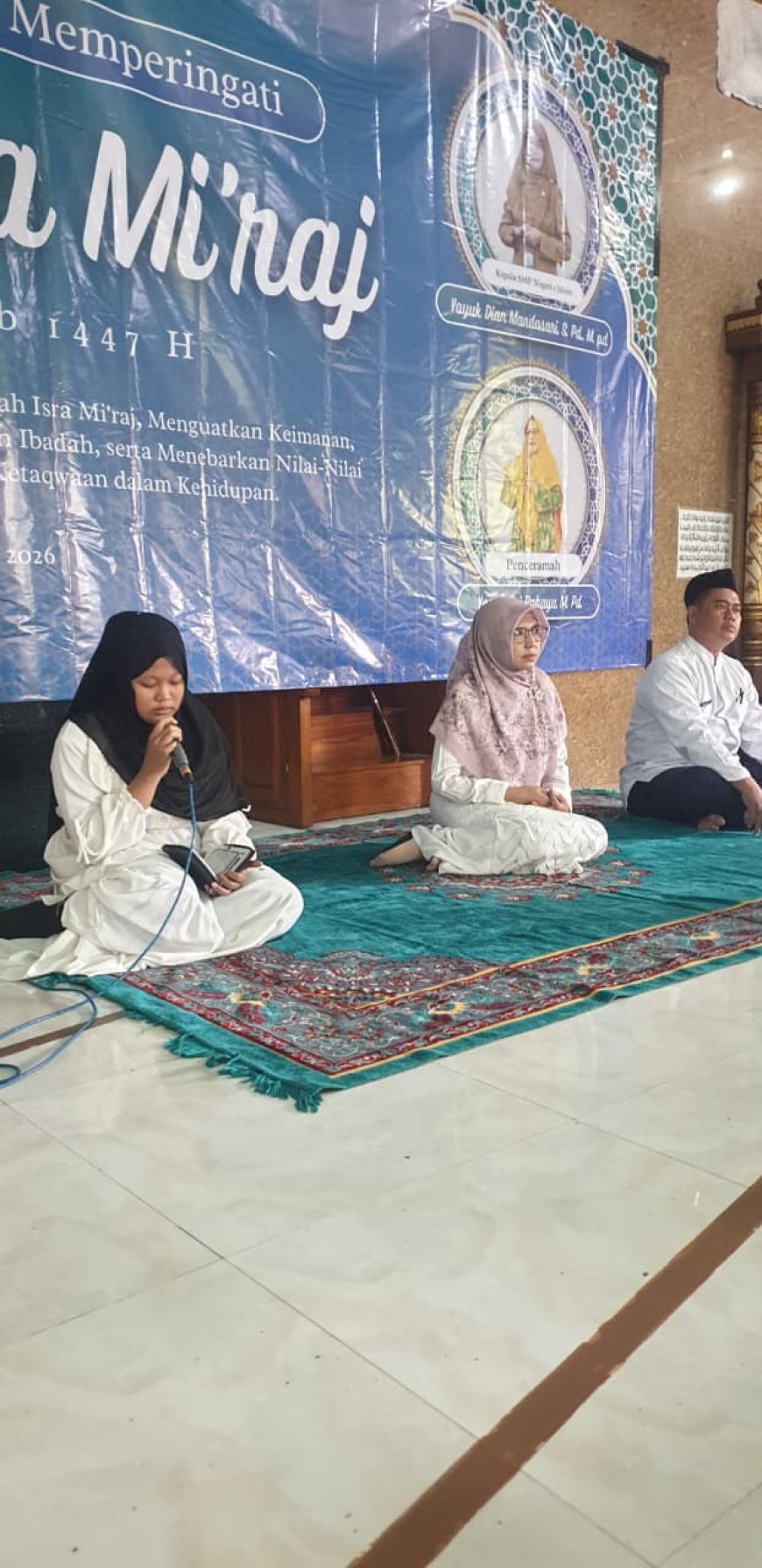 Peringatan Isra' Mi'raj di SMPN 1 Jabon : Menebarkan Hikmah dan Nilai Keimanan