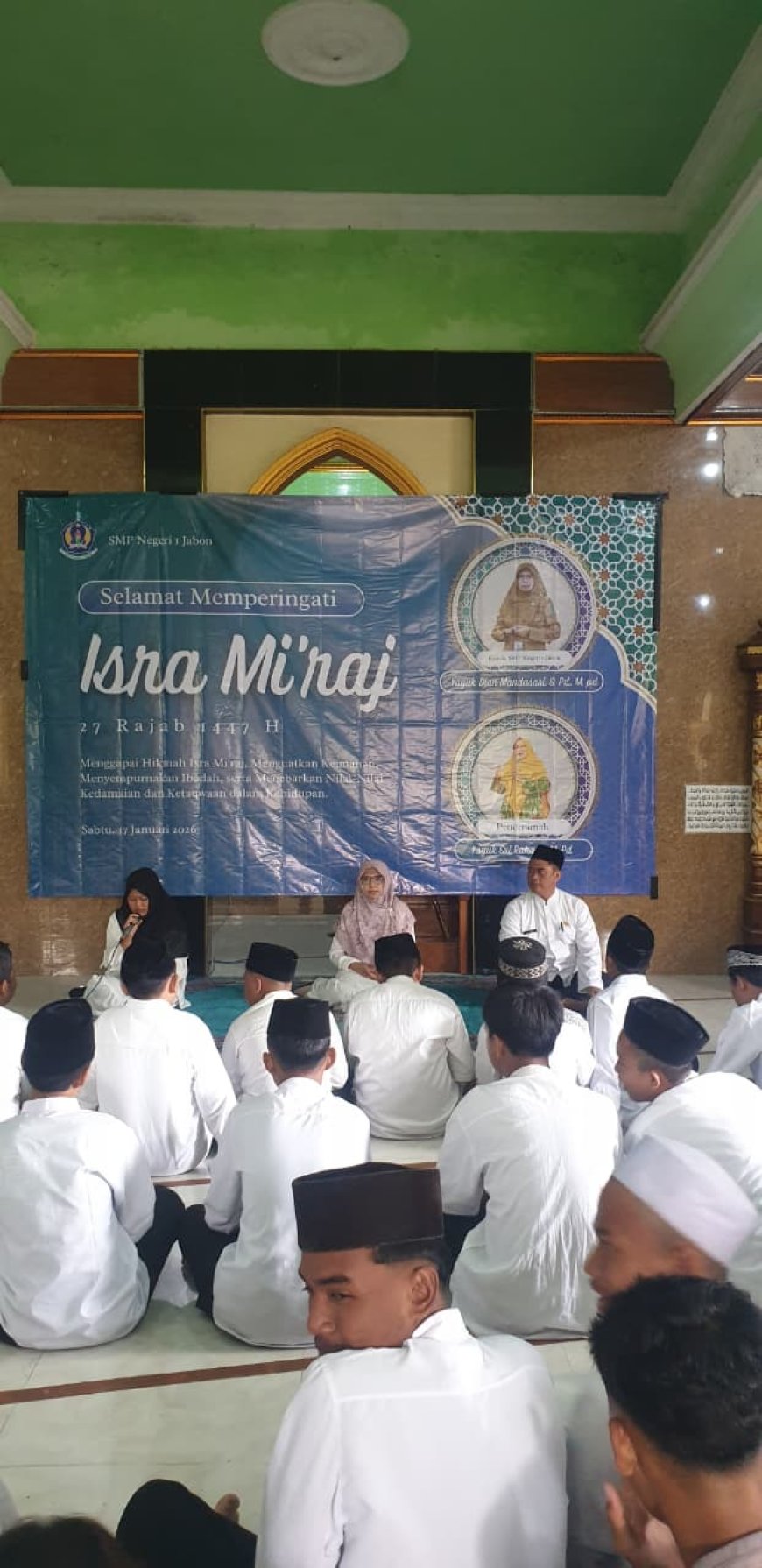 Peringatan Isra' Mi'raj di SMPN 1 Jabon : Menebarkan Hikmah dan Nilai Keimanan