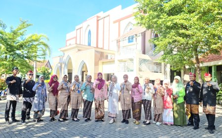 Belajar Sejarah Lokal dalam Peringatan Hari Jadi Sidoarjo ke-167 di SDN Tawangsari 3