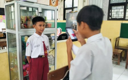DIGITAL STUDENTPRENEUR II SDN PANJUNAN ( Membangun Entrepreneur dan Digital Skill Bagi Siswa )