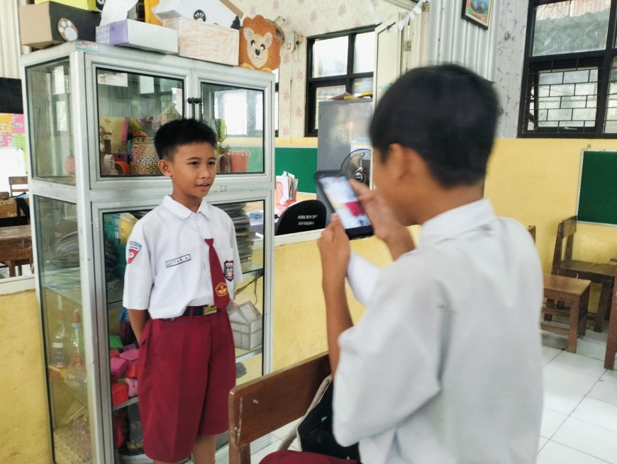 DIGITAL STUDENTPRENEUR II SDN PANJUNAN ( Membangun Entrepreneur dan Digital Skill Bagi Siswa )