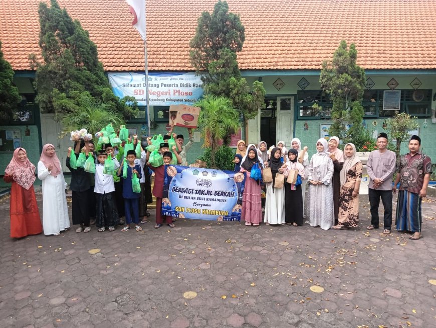 Pesantren Ramadhan Ditutup dengan Kepedulian, SD Negeri Ploso Gelar Santunan Anak Yatim dan Berbagi Takjil