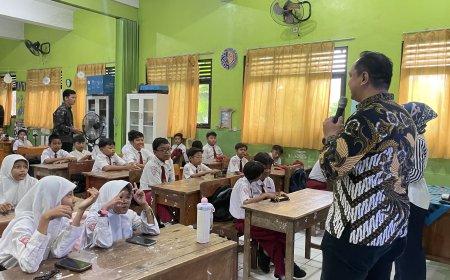 Pelatihan Literasi Digital di SDN Wedi Sidoarjo, Tingkatkan Kreativitas Siswa Lewat Storytelling