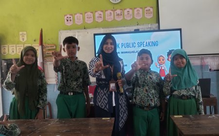45 Siswa SDN Karangbong Antusias Ikuti Digital Studentpreneur II, Belajar Storytelling hingga Desain E-Book