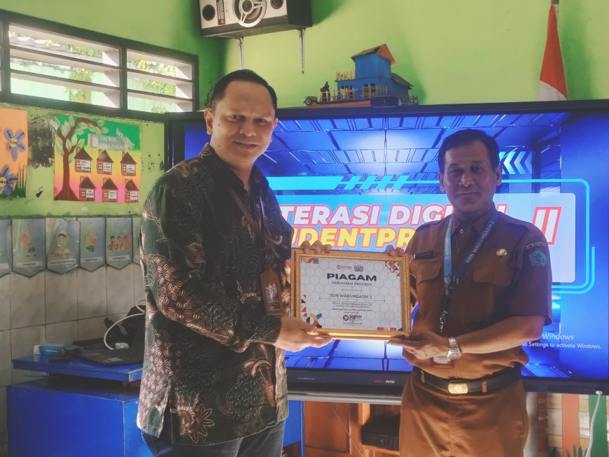 Siswa SDN Wadungasih 2 Belajar Jadi Kreator Digital Lewat Digital Studentpreneur II