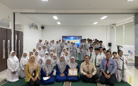 Digital Studentpreneur II SDI AL-AZHAR 52 Bekali Siswa dengan Keterampilan Digital Kreatif