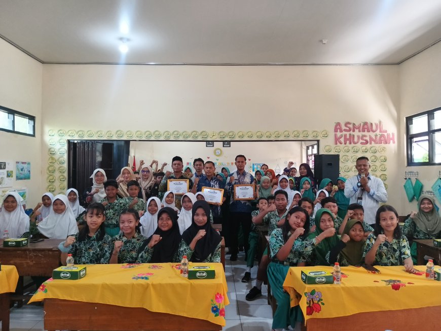 Semangat Berkarya di Era Digital! Digital Studentpreneur Hadirkan Kreativitas dan Kepercayaan Diri Siswa SD di Balongbendo