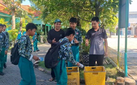 Tiket Pulang Berbayar Sampah: Revolusi Hijau SMPN 1 Krembung Lewat Program Tuntas Botol