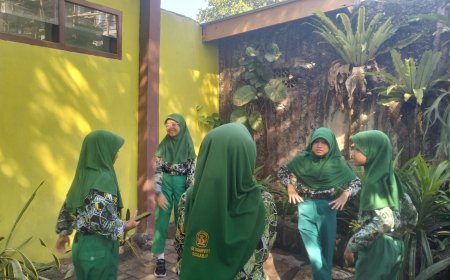 Siswa SDN Lemahputro 3 Antusias Ikuti Digital Studentpreneur II: Belajar Storytelling hingga Desain E-Book untuk Jadi Generasi Kreatif di Era Digital