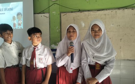 Digital Studentpreneur SDN Rangkahkidul: Membangun Kreativitas dan Literasi Digital Siswa Sejak Dini