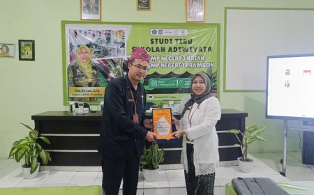 Studi Tiru Sekolah Adiwiyata SMPN 3 Krian  ke SMPN 1 Prambon