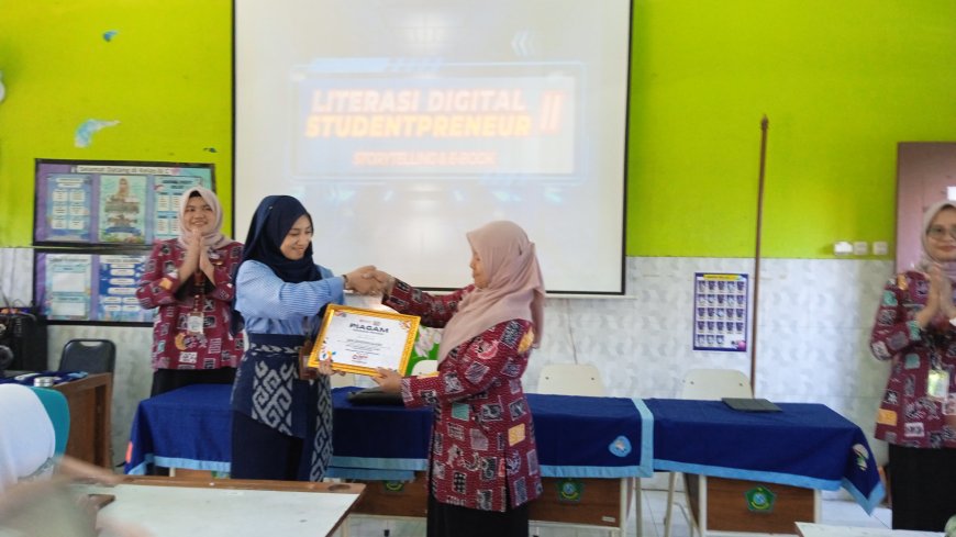 Digital Studentpreneur SDN Cemengkalan: Cetak Generasi Kreatif dan Melek Digital Sejak Dini