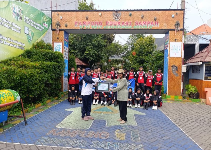 Integrasi Program Adiwiyata dan Kegiatan Kokurikuler melalui Edukasi Pengelolaan Sampah di Kampung Edukasi Sampah Sekardangan