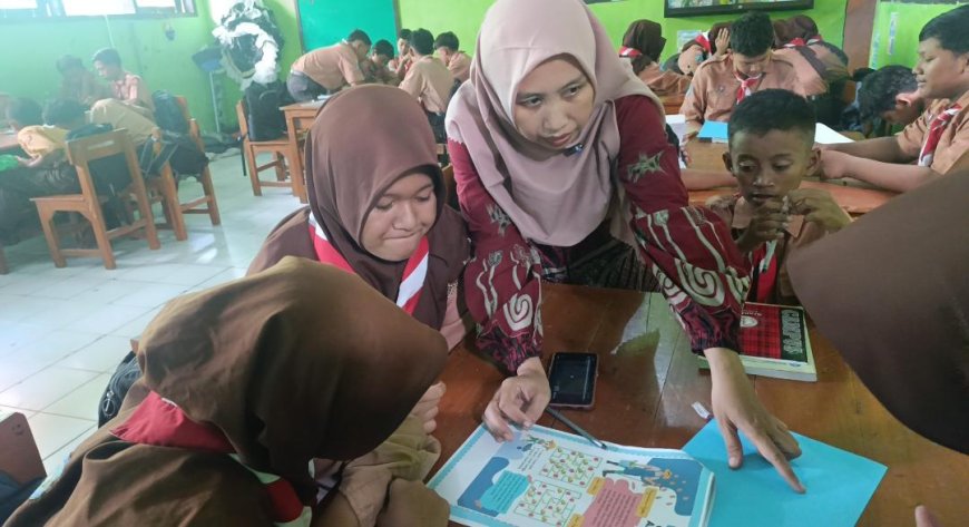 Praktik Pengajaran Matematika Kelas 7 yang Diintegrasikan dengan Program Adiwiyata