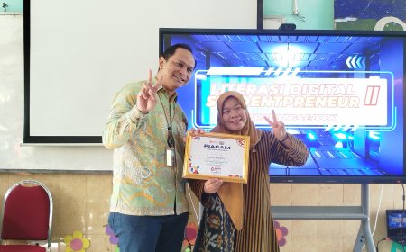 Digital Studentpreneur II di SDN Blurukidul 2: Bekali Siswa Kelas 5 dengan Keterampilan Storytelling dan Desain E-Book di Era Digital