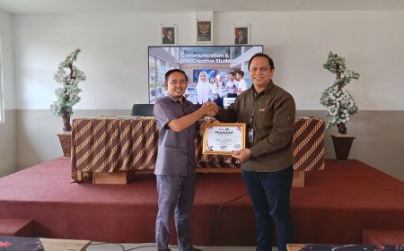 Workshop Speak Up & Digital Talent SMP Al Islam Krian Cetak Generasi Kreatif dan Melek Teknologi