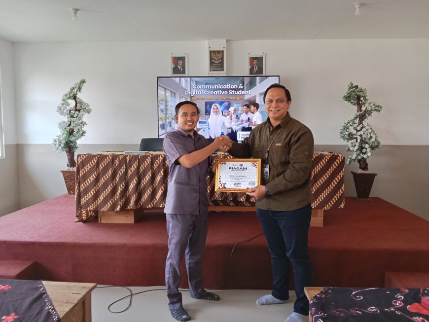 Workshop Speak Up & Digital Talent SMP Al Islam Krian Cetak Generasi Kreatif dan Melek Teknologi