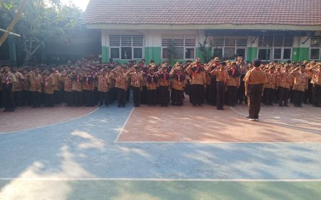 SEMARAK UPACARA PERINGATAN HUT PRAMUKA KE 65 DI SD NEGERI CANDI