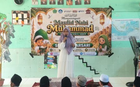 Meneladani Rasul, Menebar Berkah: Maulid Nabi di SDN Banjarsari