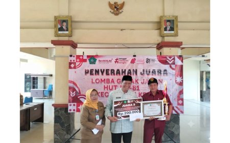 Regu Putri SMP Nusantara Krian Raih Juara III Gerak Jalan, Kembali Ukir Prestasi