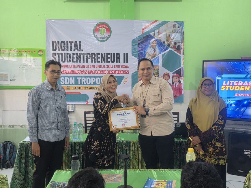 Digital StudentPreneur Hadir di SDN Tropodo 2, Ajak Siswa Berani Bicara dan Kreatif Berkarya