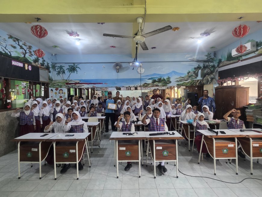 Bukan Sekadar Belajar, 53 Siswa SDN Kepuhkiriman 1 Diajak Mengubah Ide Menjadi Karya Digital
