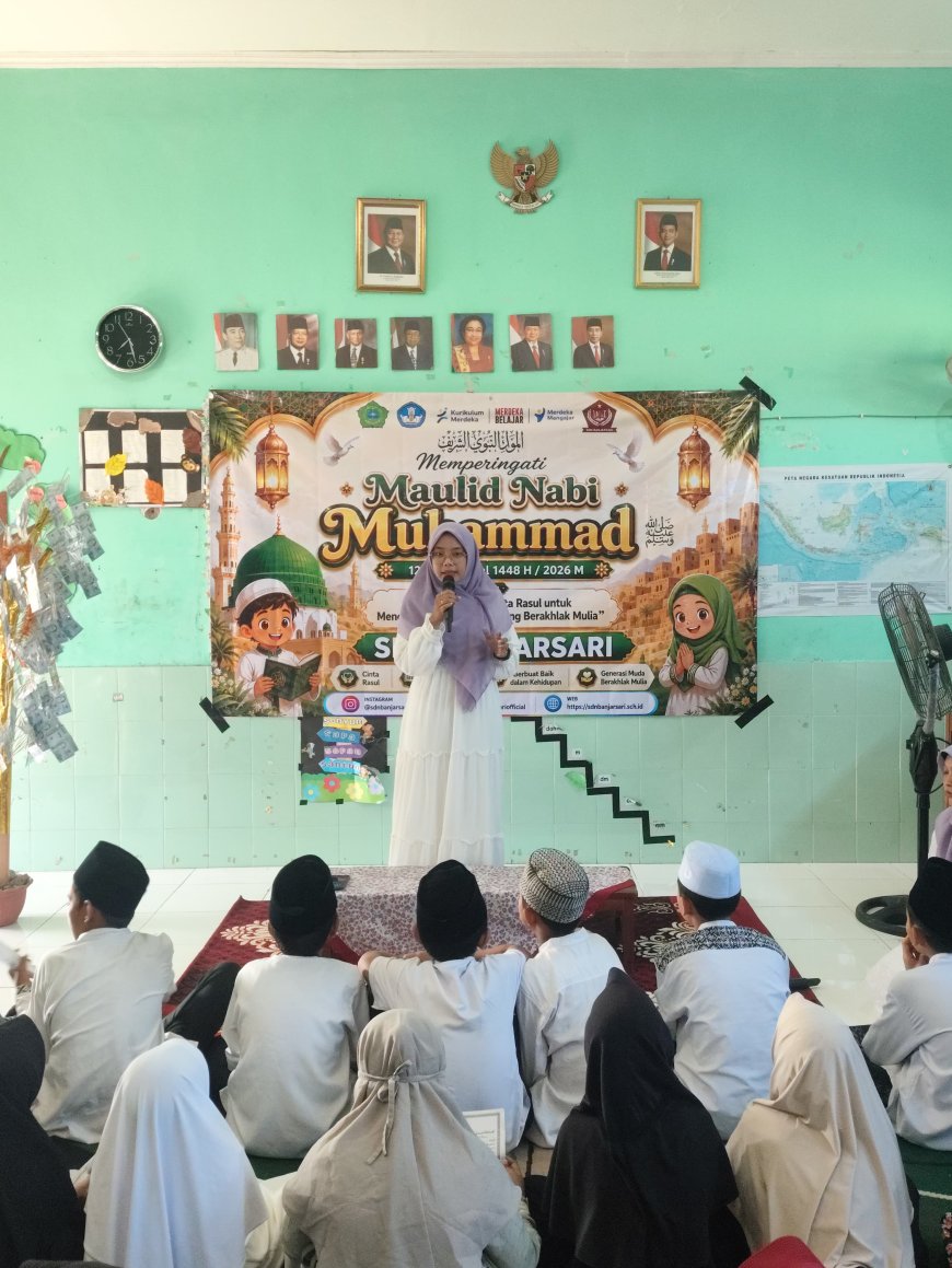 Meneladani Rasul, Menebar Berkah: Maulid Nabi di SDN Banjarsari