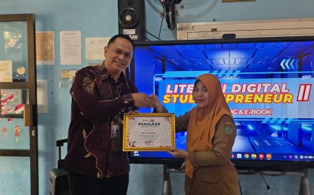 Dari Cerita Menjadi Karya: Digital Studentpreneur II SDN Tulangan 1 Dorong Siswa Berani Berkreativitas di Era Digital