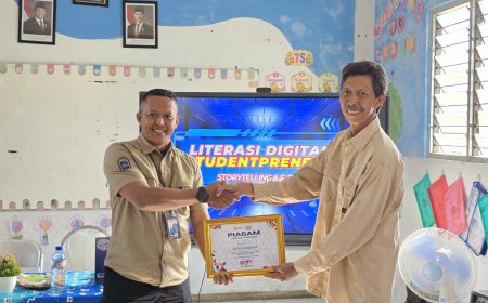 Digital Studentpreneur II: Bekali Siswa SD Pelita Bangsa dengan Keterampilan Storytelling dan Kreativitas Digital