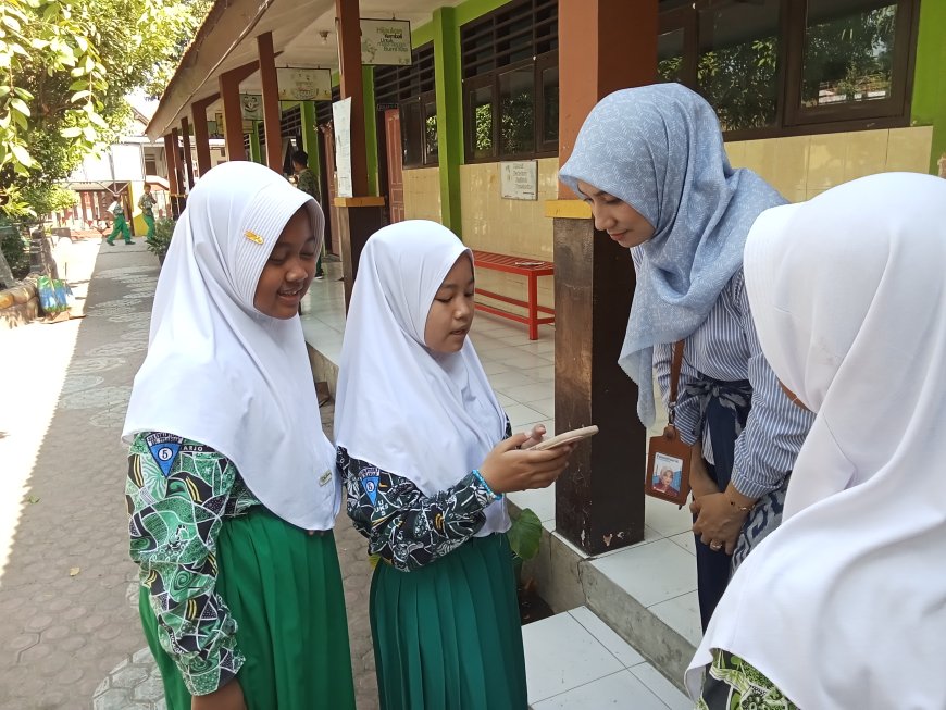 Dari Cerita Menjadi Karya: 96 Siswa SDN Kemantren 2 Jelajahi Dunia Digital Lewat Digital Studentpreneur II