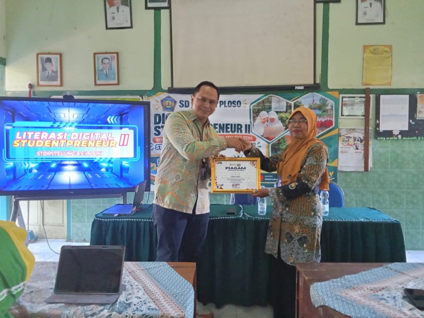 Dari Cerita Menjadi Karya: Semangat Kreatif Siswa SDN Ploso dalam Digital Studentpreneur II