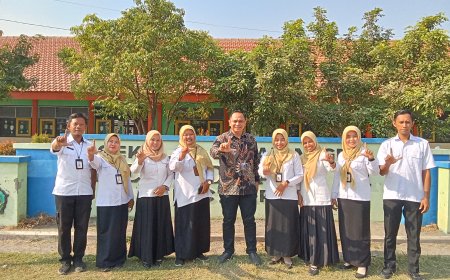 Dari Imajinasi Menjadi Karya: Digital Studentpreneur II Hadirkan Semangat Kreativitas Digital di SDN Mergosari 2