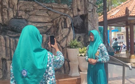 SPEAK UP & DIGITAL TALENT SMPN 1 KRIAN, Bekali 60 Siswa dengan Keterampilan Komunikasi dan Kreativitas Digital