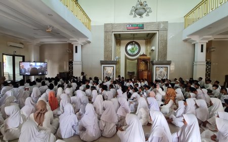 PERINGATAN HARI SANTRI NASIONAL DI SDN TAWANGSARI 3: SEMANGAT MENGUATKAN NEGERI MENUJU INDONESIA EMAS