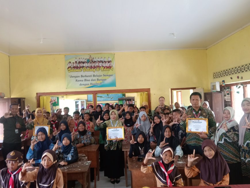 Digital Studentpreneur Bekali 50 Siswa SDN Kedungsugo 1, SDN Kedungsugo 2, dan SDN Kedungkembar dengan Keterampilan Digital Kreatif