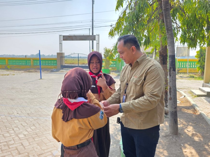 Menciptakan Peluang dari Kreativitas: Semangat Studentpreneur Muda Siswa SDN Janti 1 dan SDN Mindugading