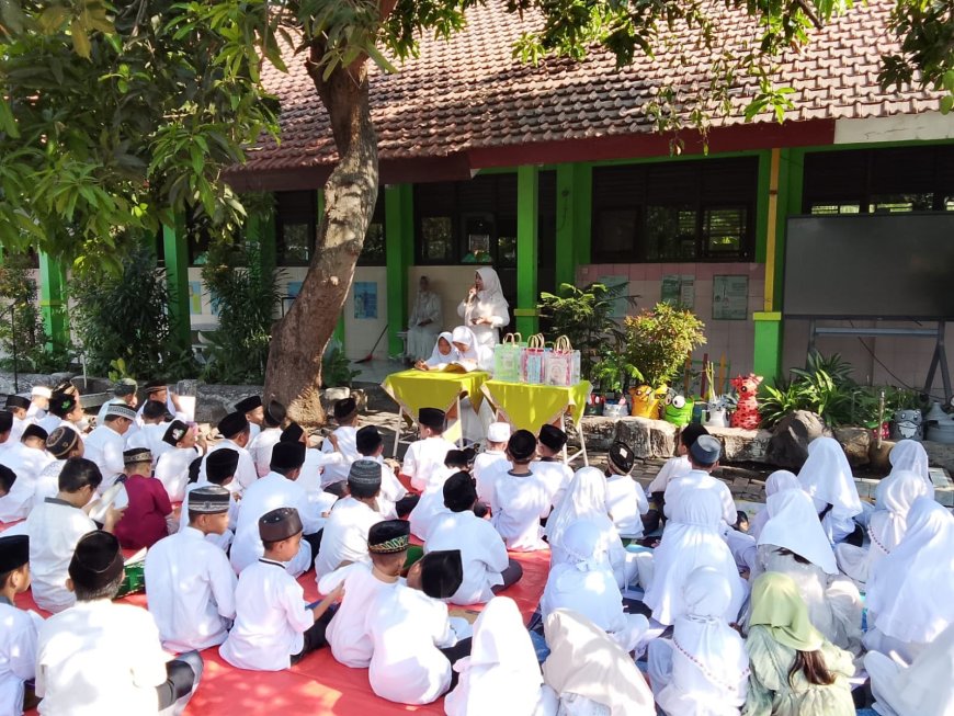 Semarak Hari Santri Nasional di SD Negeri Sadang: Menanamkan Iman, Menumbuhkan Karakter, Menginspirasi Generasi Berakhlak Mulia