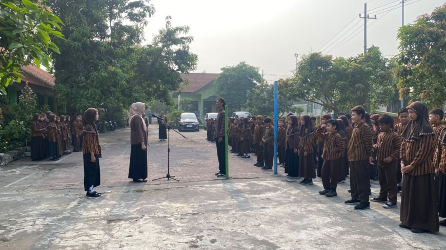 Dari Upacara hingga Karya Puisi, SD Negeri Sadang Kobarkan Semangat Sumpah Pemuda 2026