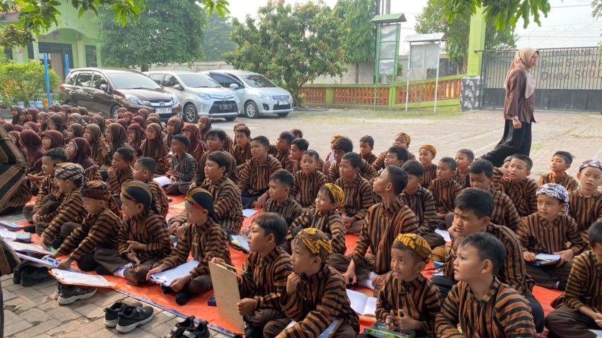 Dari Upacara hingga Karya Puisi, SD Negeri Sadang Kobarkan Semangat Sumpah Pemuda 2026